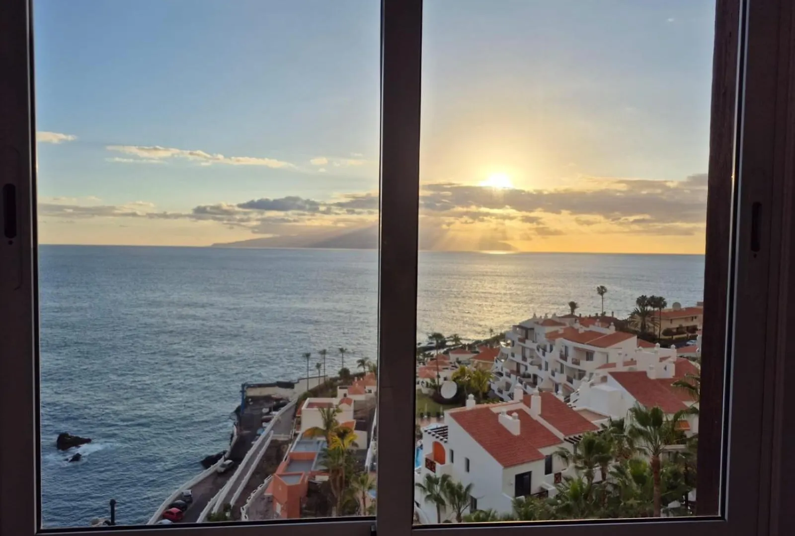 Sunset Delicias Del Mar Apartment Puerto de Santiago  Spain